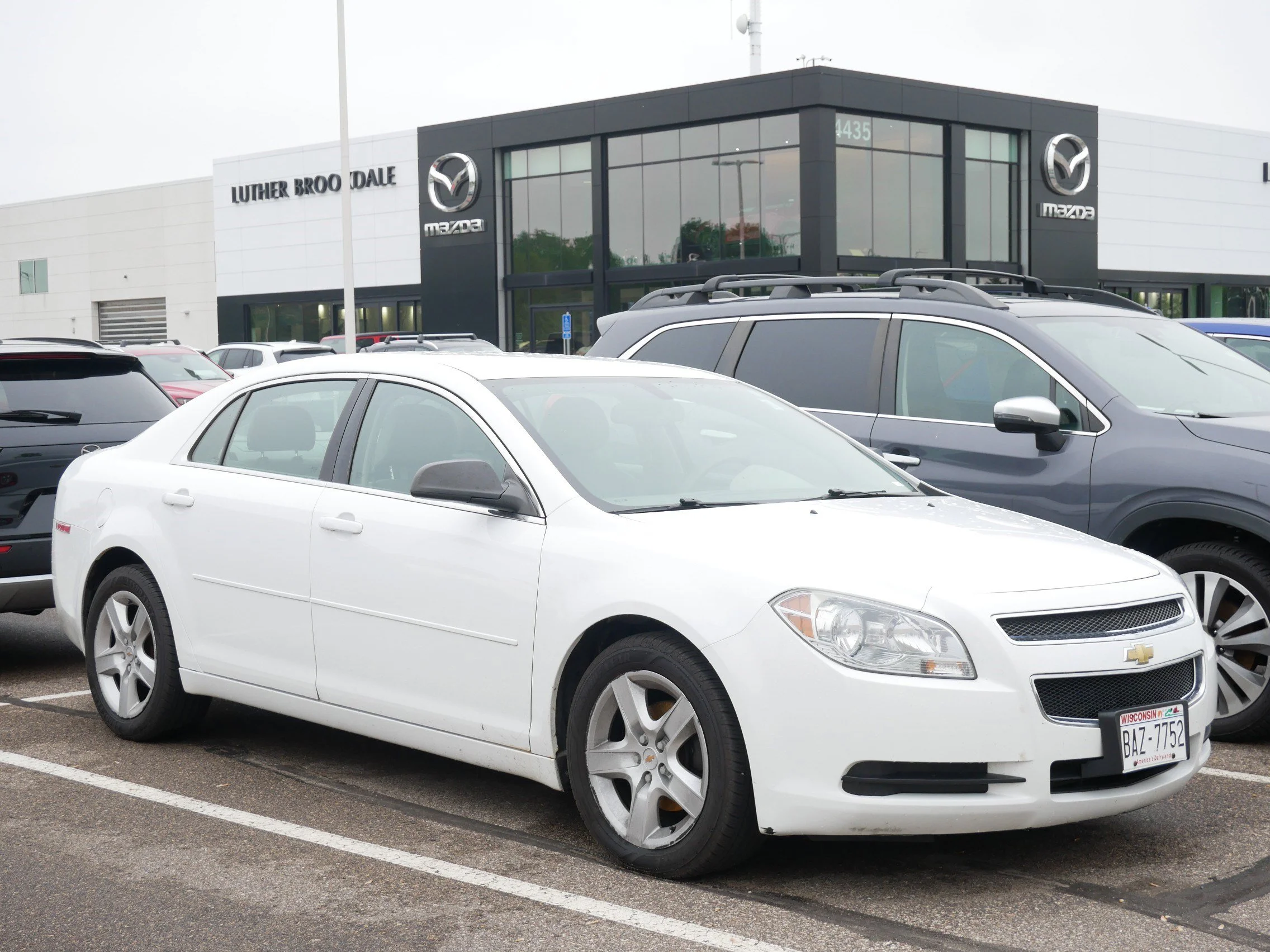 2011 Chevrolet Malibu 1LS's photo