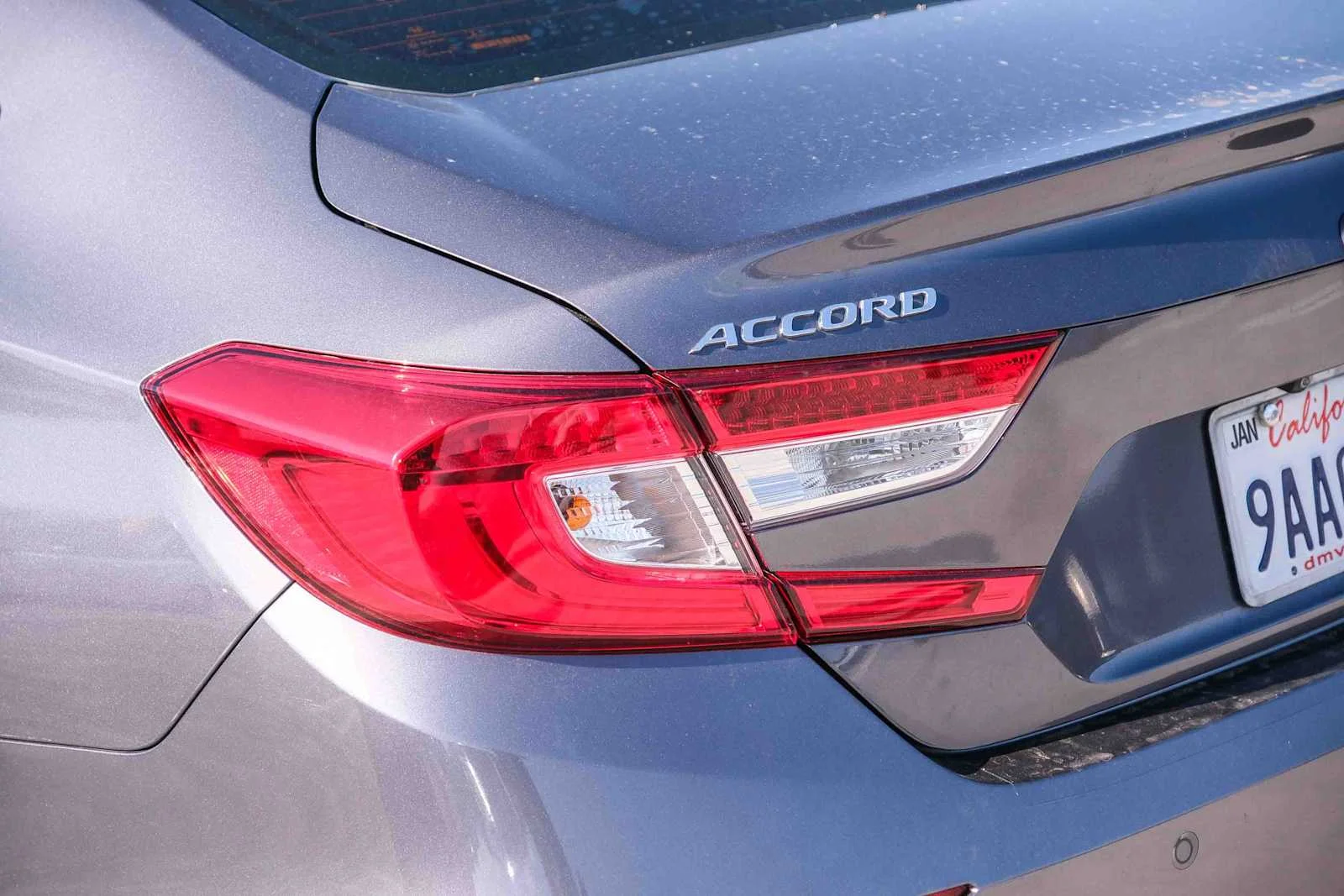 Used 2022 Modern Steel Metallic Honda Touring image 7