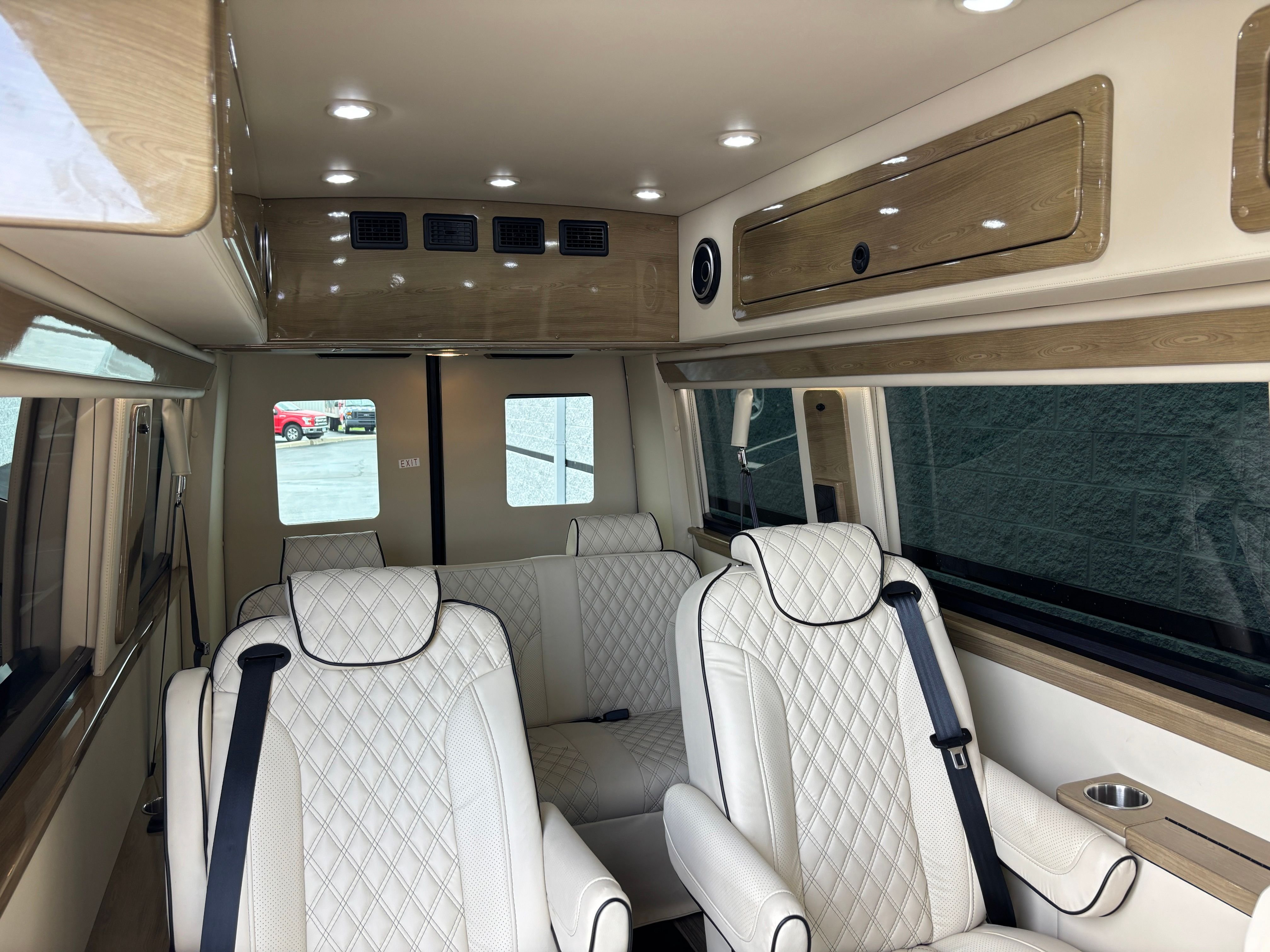 Used 2021 Gray Mercedes-Benz Midwest Touring image 42