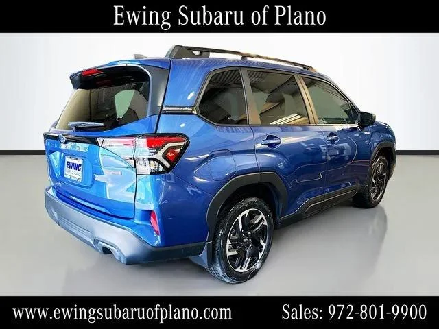 New 2026 DAYBREAK BLUE PEARL Subaru Premium Hybrid image 41