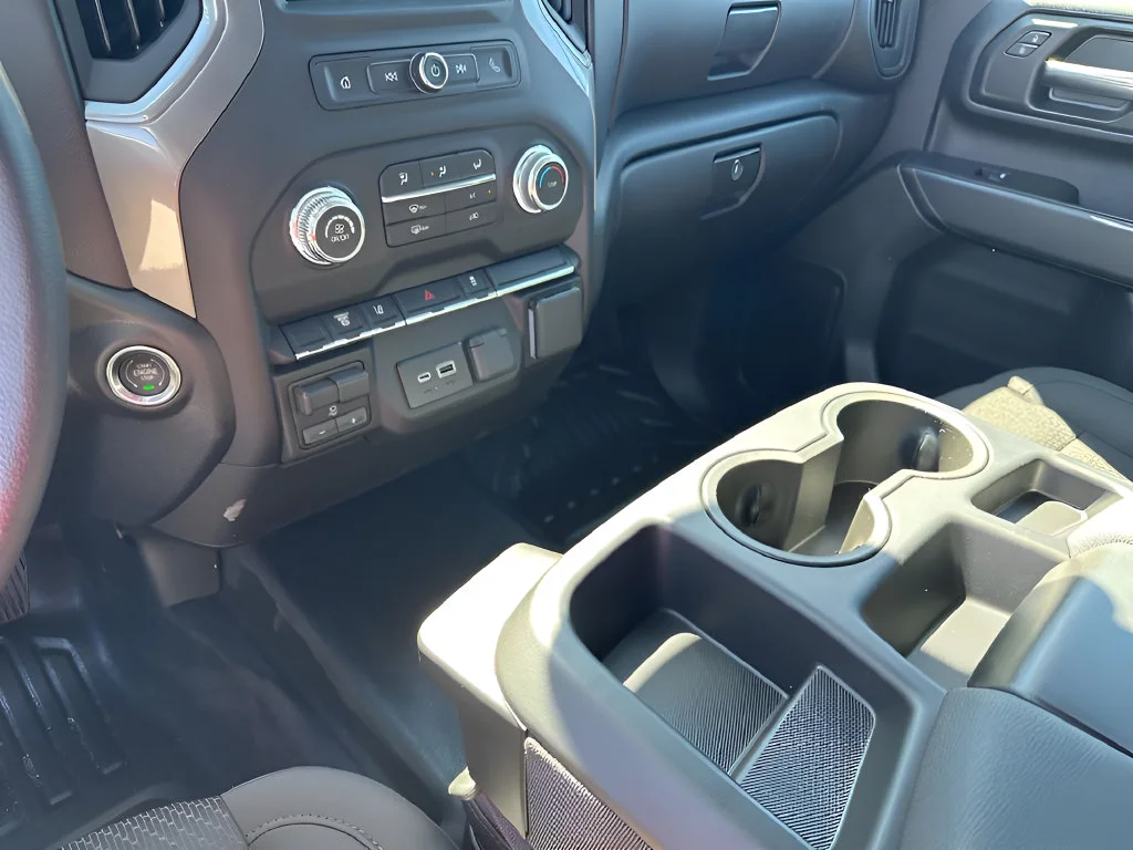 2026 GMC Sierra 3500HD Pro - Photo 37