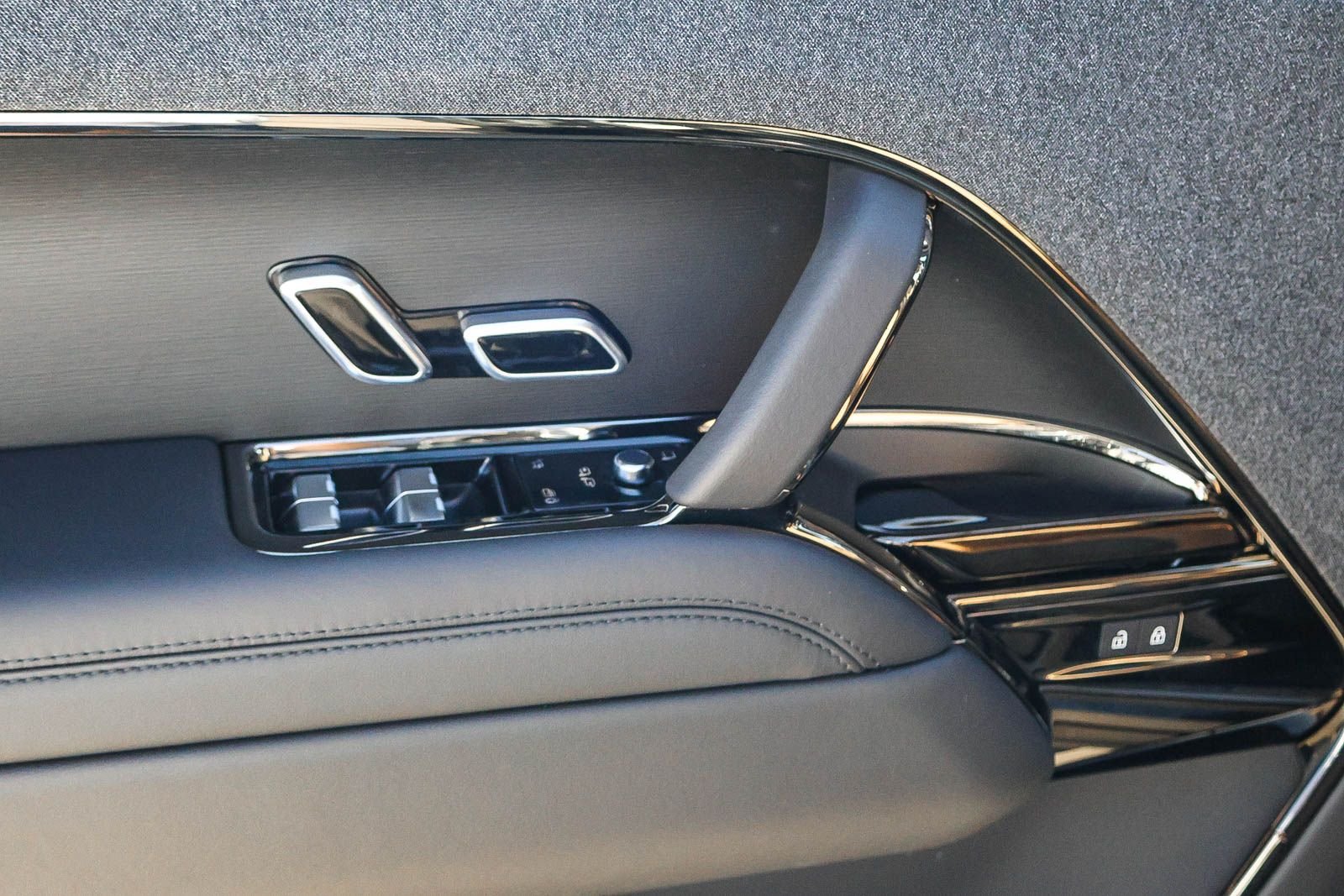 2025 Land Rover Range Rover Sport Dynamic SE - Photo 31