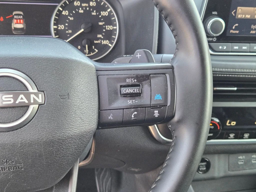 Used 2025 Gray Nissan SV image 24
