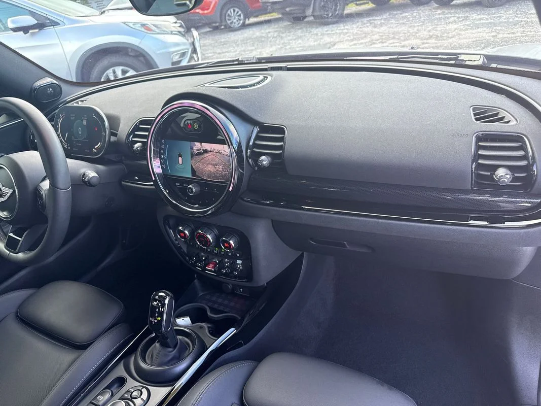 Used 2023 White MINI Cooper S image 17