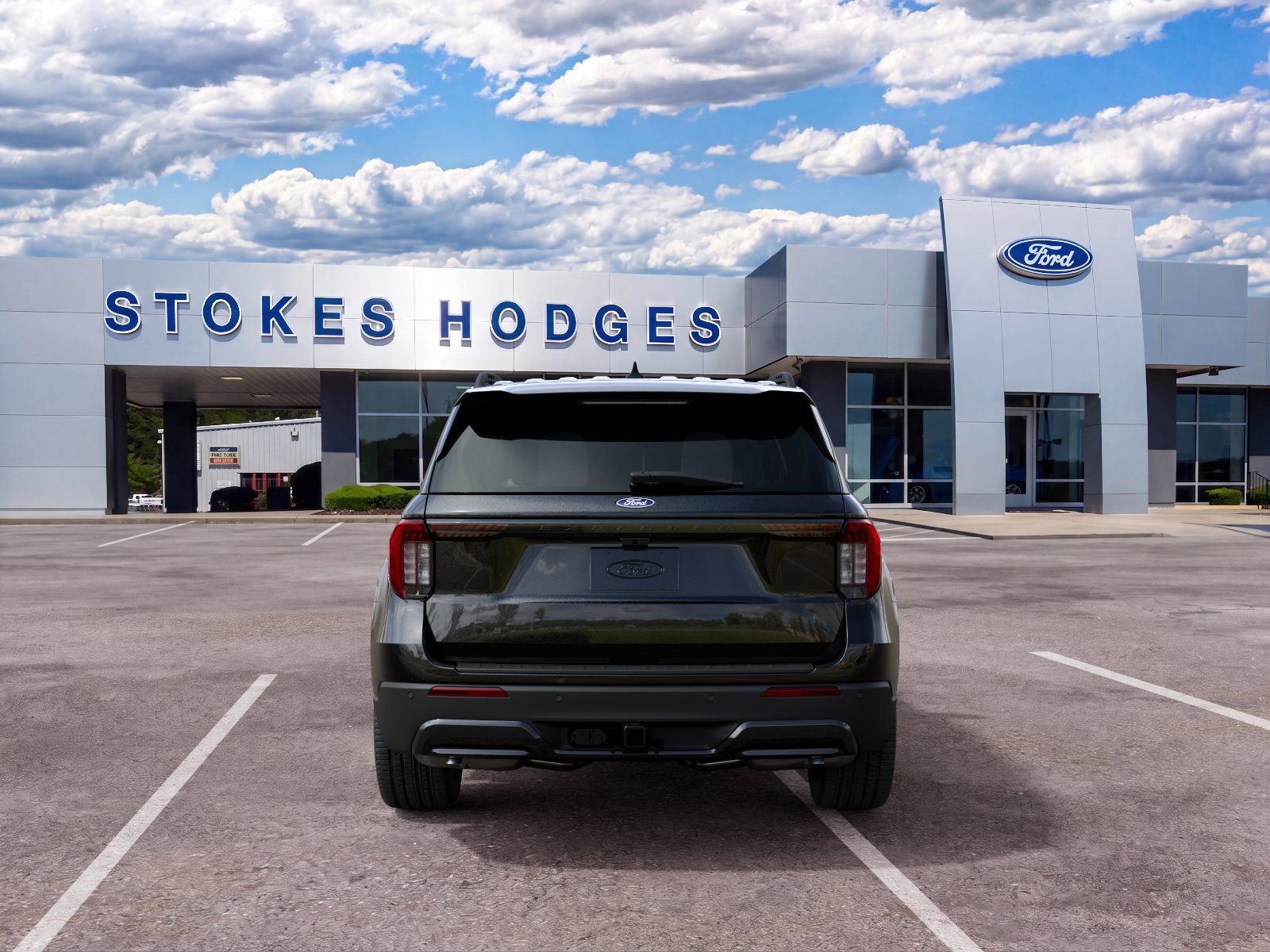 New 2027 Agate Black Metallic Ford ST-Line image 5