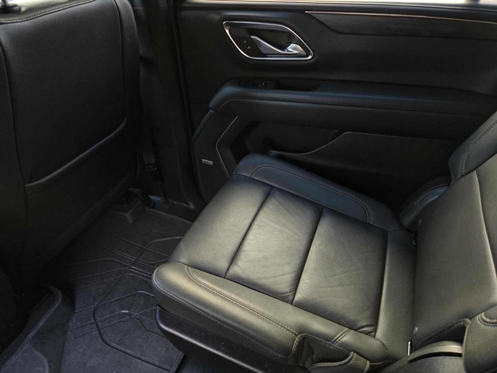 2024 Chevrolet Suburban Z71 - Photo 20