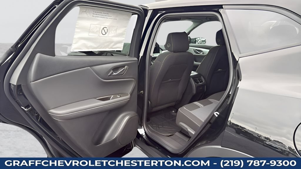 New 2026 Black Chevrolet 2LT image 39
