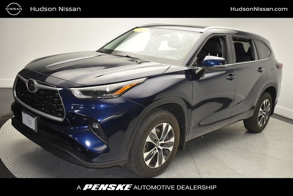 2025|Toyota|Highlander|XLE|4D Sport Utility