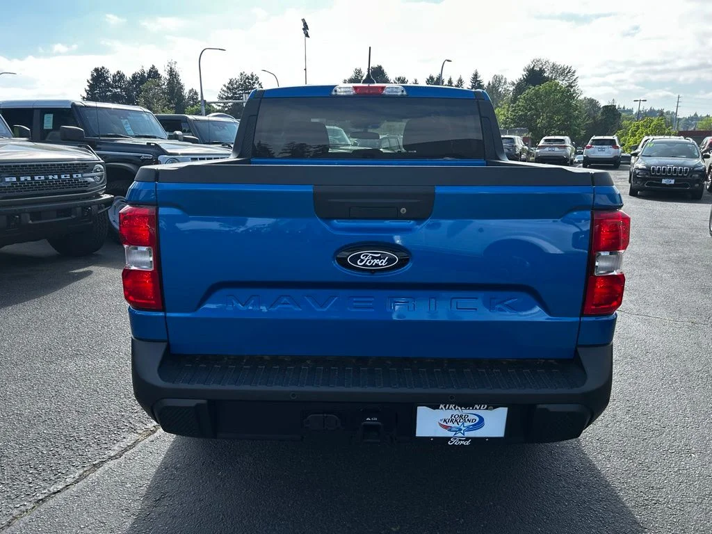 New 2026 Velocity Blue Ford XLT image 4