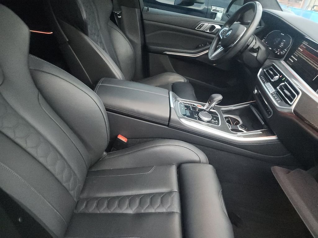 Used 2023 Donington Gray Metallic BMW Base image 7