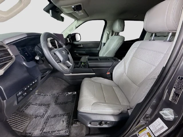 Used 2022 Gray Toyota SR5 image 20