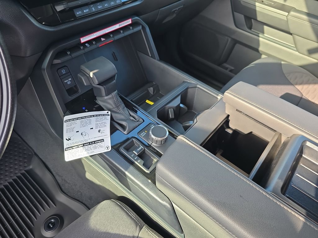 2024 Toyota Tundra SR5 - Photo 25