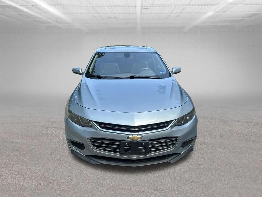 Used 2017 Blue Chevrolet Premier image 9