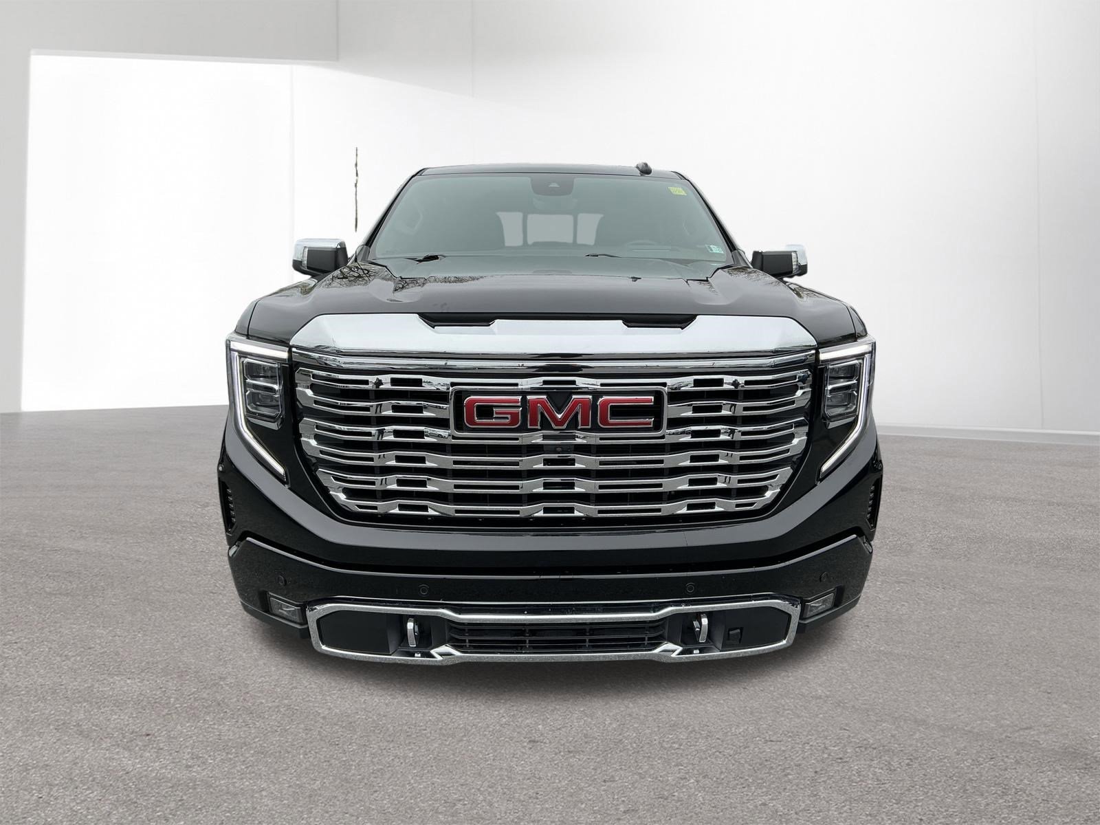 Used 2023 Onyx Black GMC Denali image 8