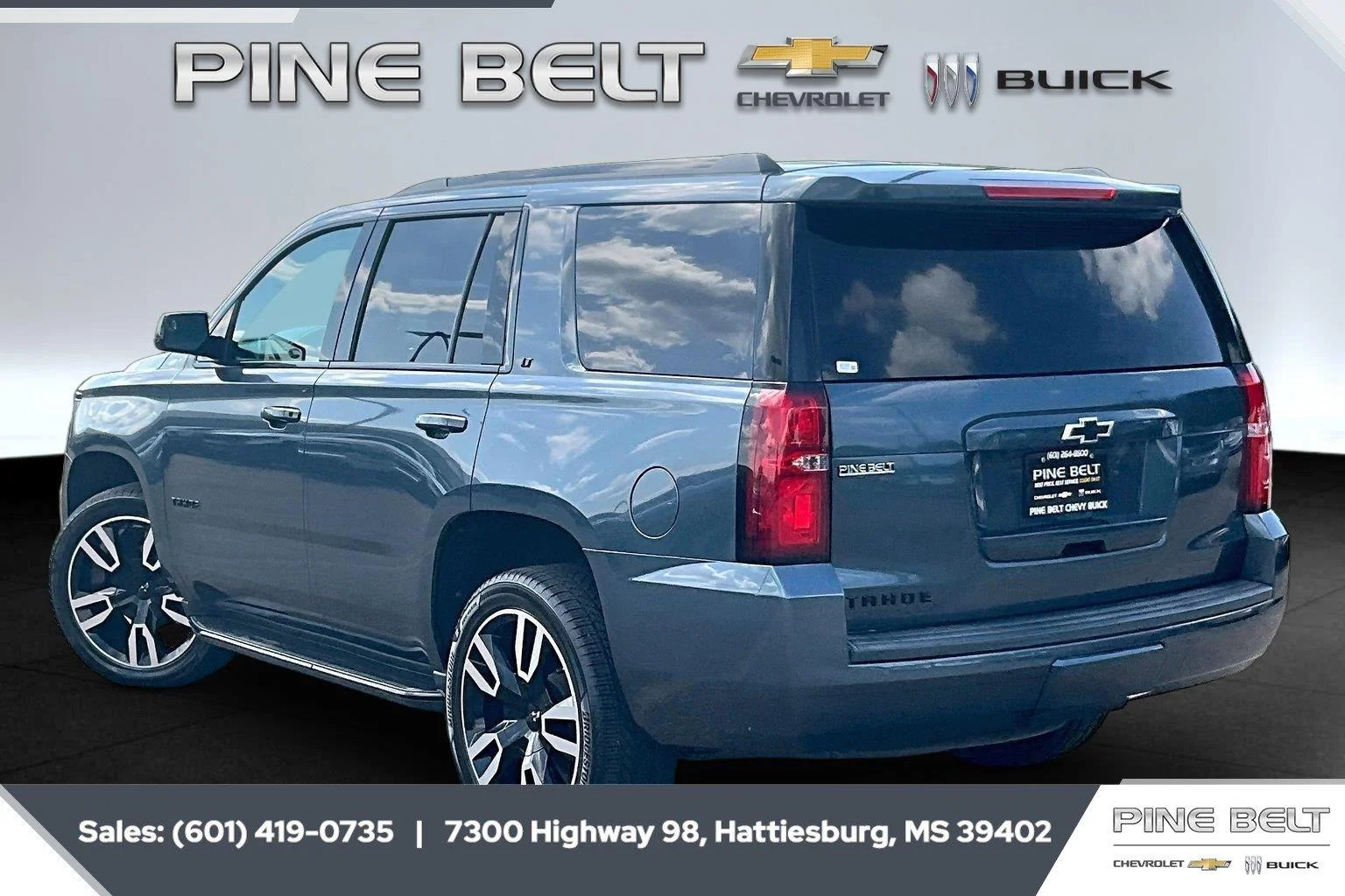 Used 2019 SHADOW GRAY METALLIC Chevrolet LT image 2