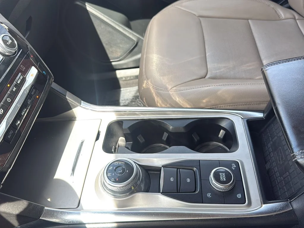 Used 2021 Red Ford Limited image 21