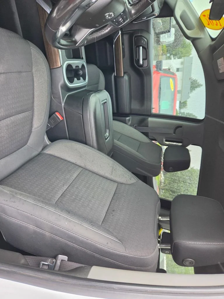 Used 2021 Summit White Chevrolet LT Trail Boss image 23