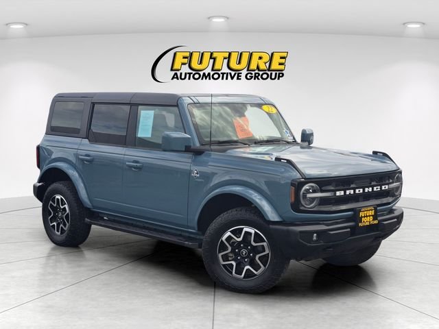 Used 2022 Black Ford Outer Banks image 1