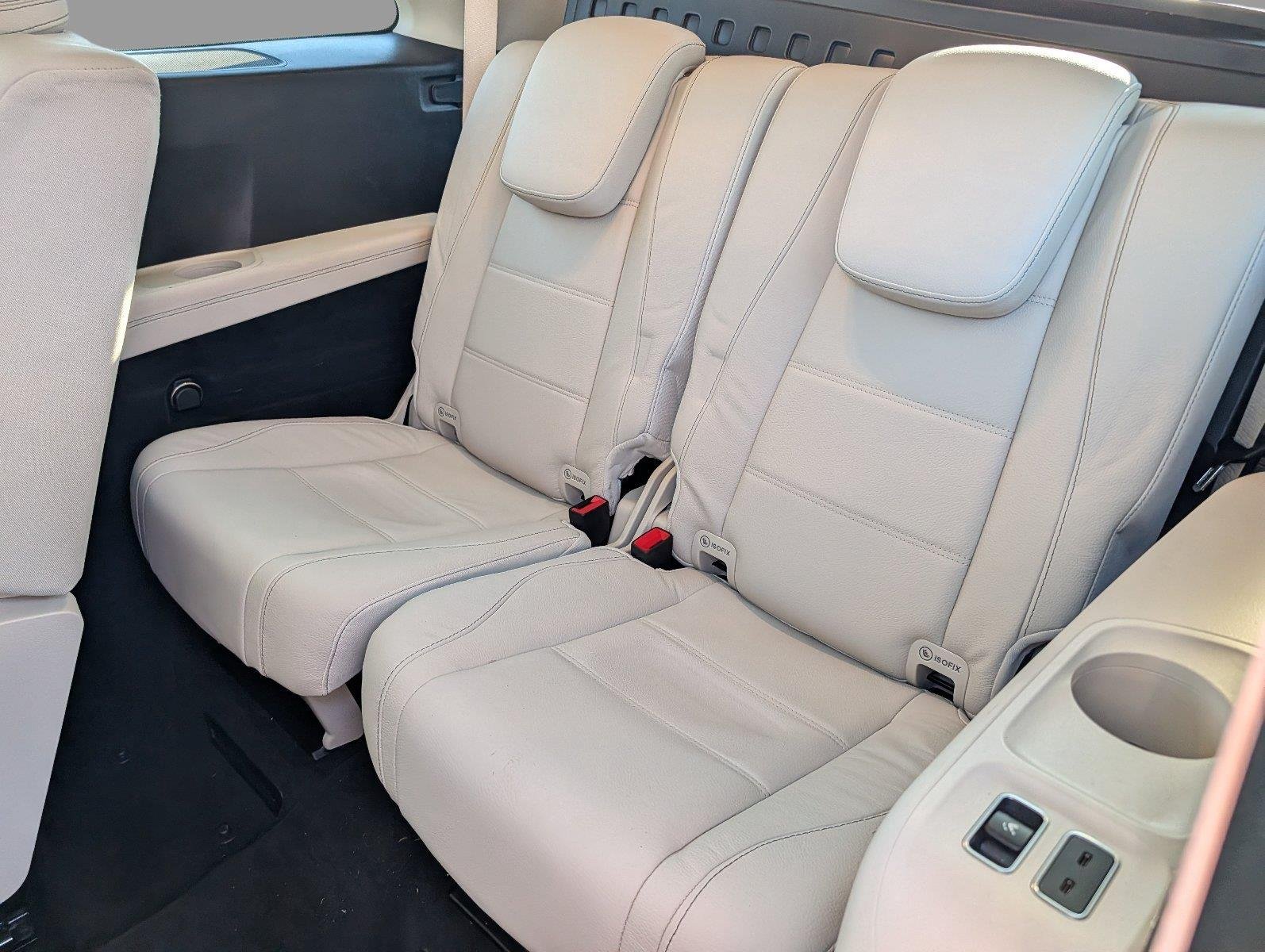 Used 2022 MANUFAKTUR Diamond White Bright Mercedes-Benz GLS 450 image 36
