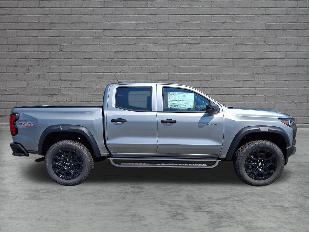 New 2026 Sterling Gray Metallic Chevrolet Trail Boss image 9