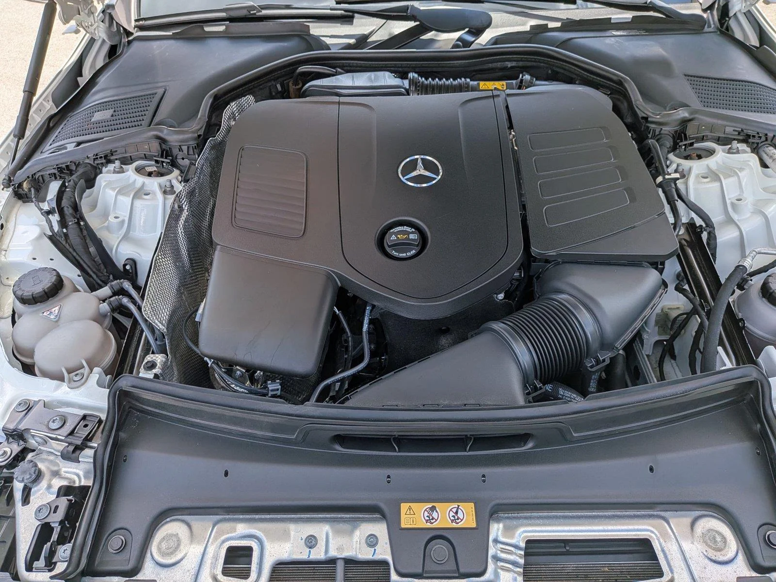 Certified Used 2022 Polar White Mercedes-Benz C 300 image 38