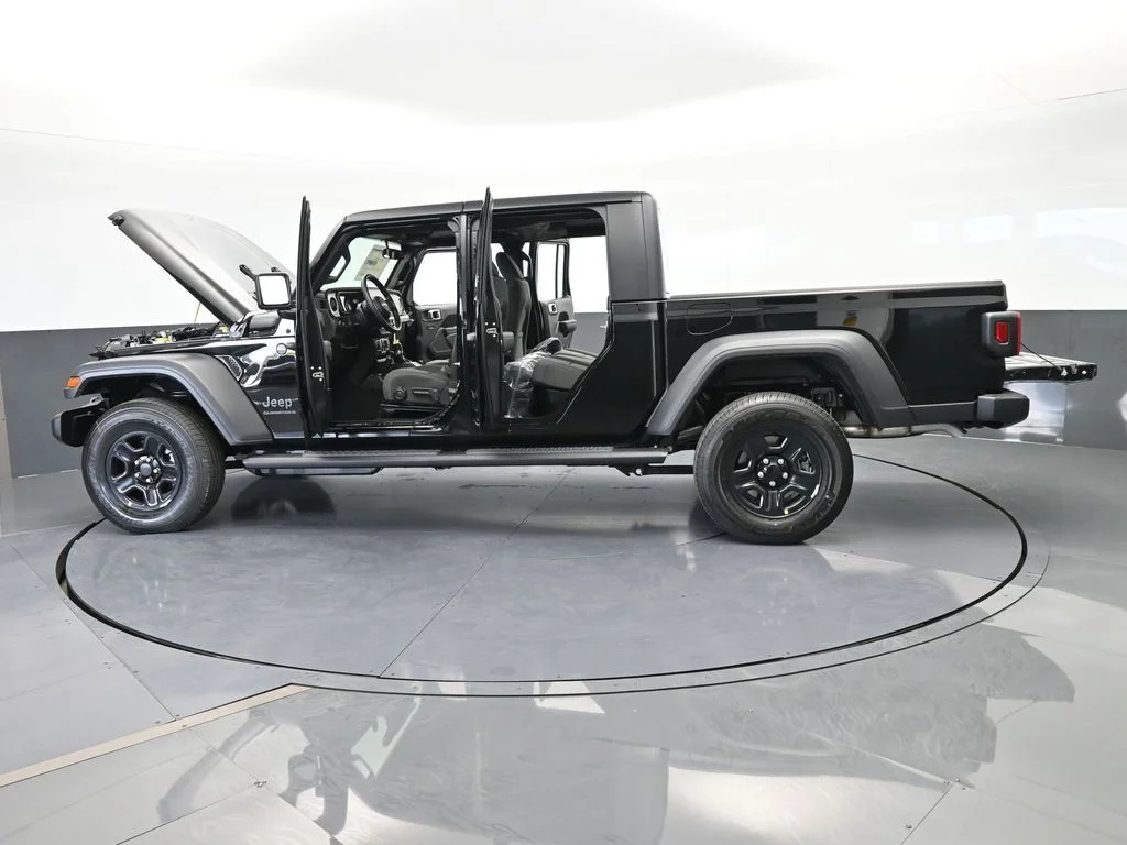 New 2026 Black Clear-Coat Exterior Paint Jeep Sport image 68