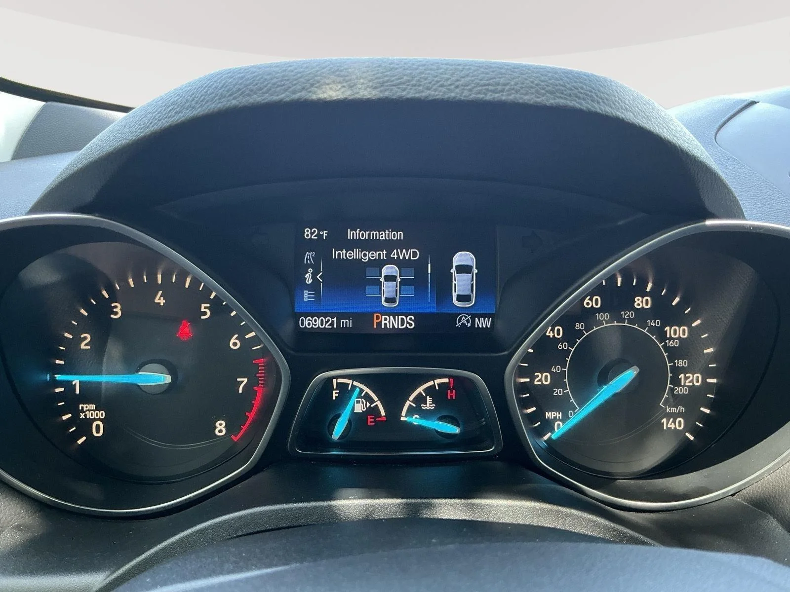 Used 2018 Magnetic Ford SEL image 2