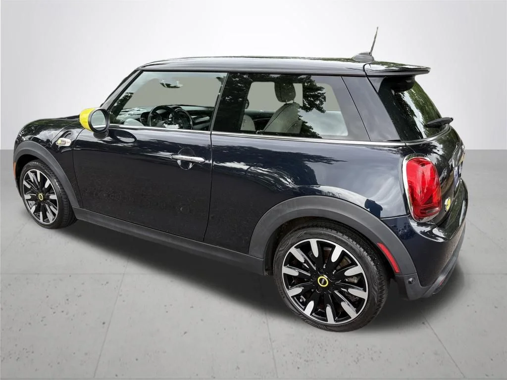 Used 2020 Black MINI Iconic image 5