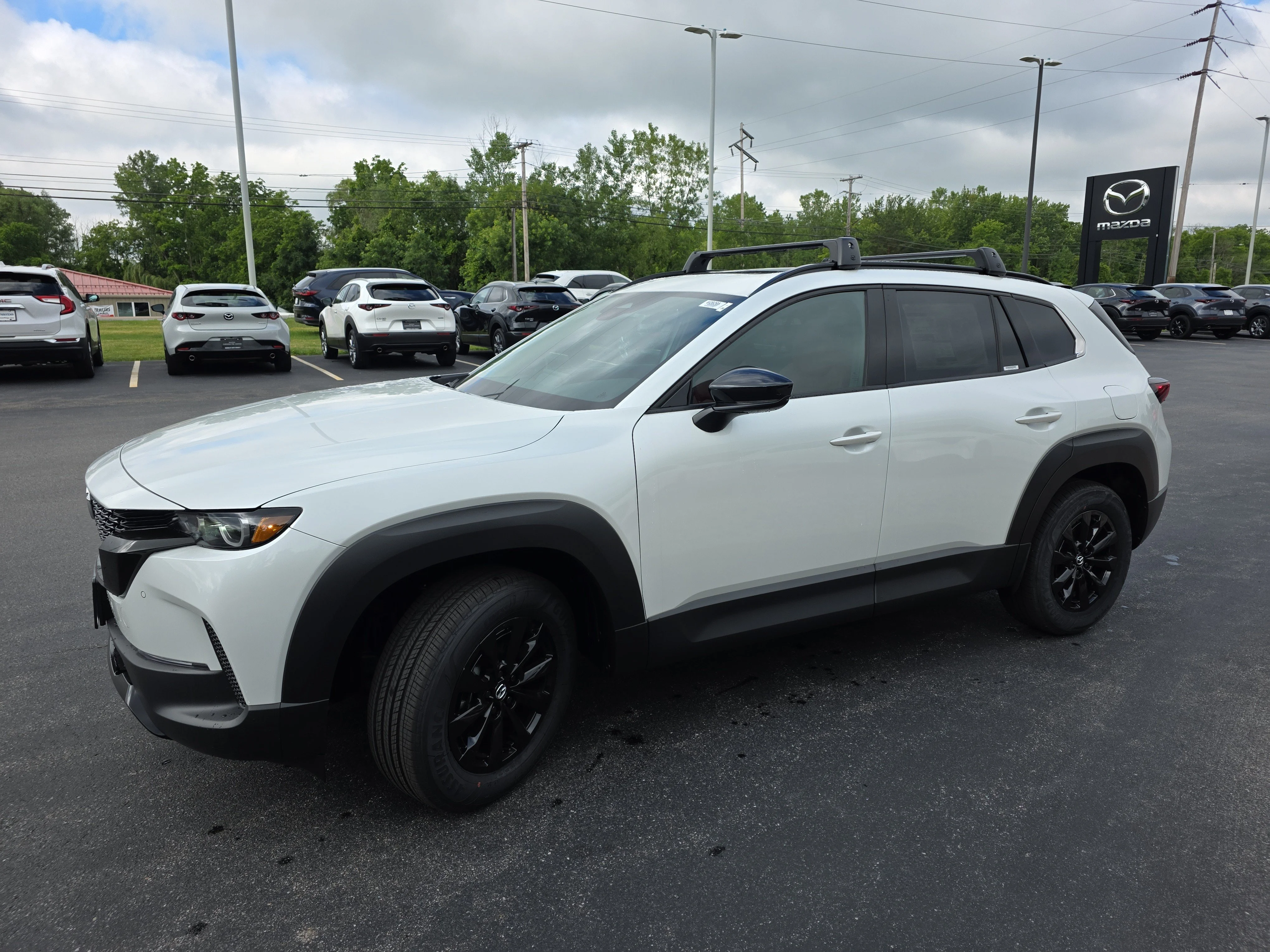 New 2026 Wind Chill Pearl Mazda Premium image 5