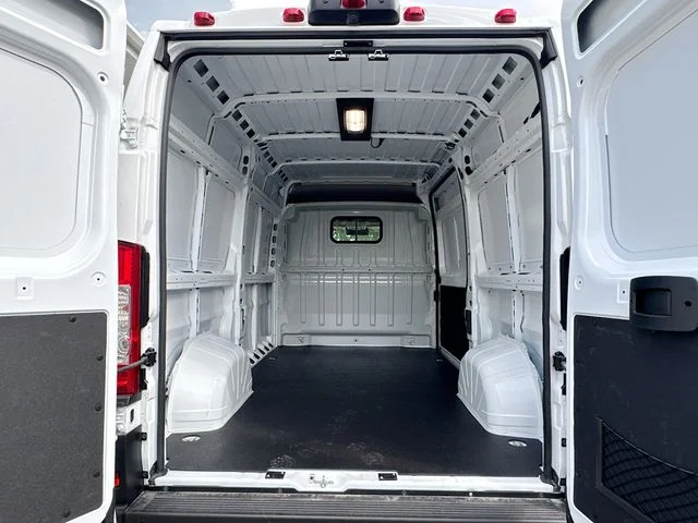 New 2026 Bright White Clear-Coat Exterior Paint RAM Base image 22