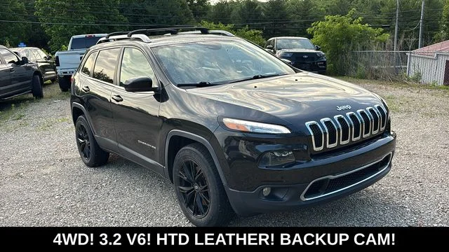 Used 2014 Black Jeep Limited image 26