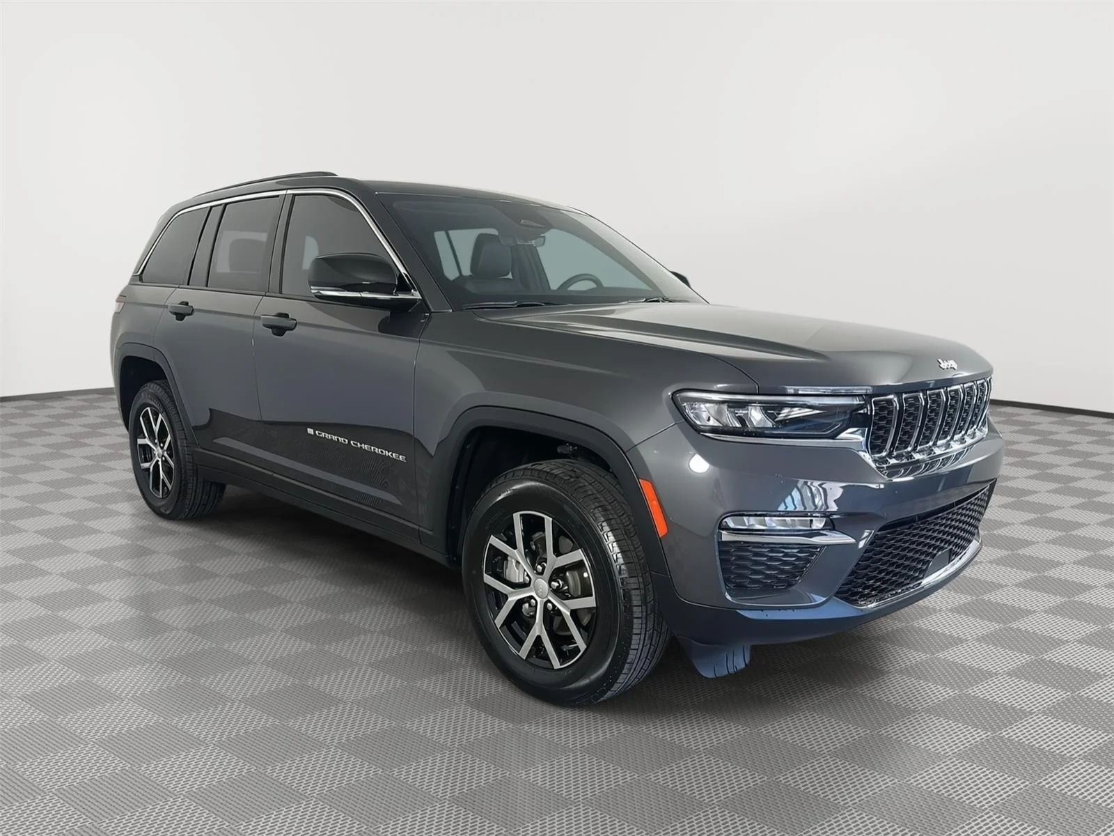 2025 Jeep Grand Cherokee Limited 4x4's photo