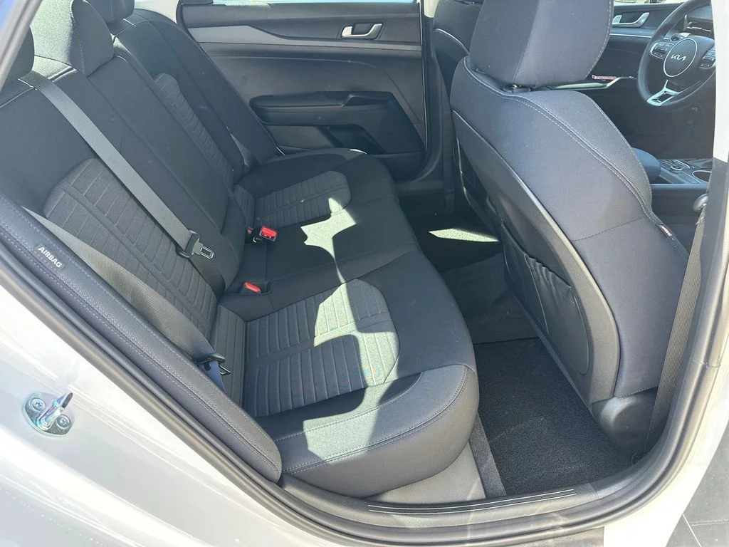 New 2026 White Kia LXS image 15
