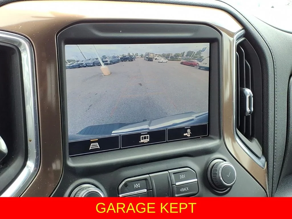 Used 2021 Black Chevrolet High Country image 8