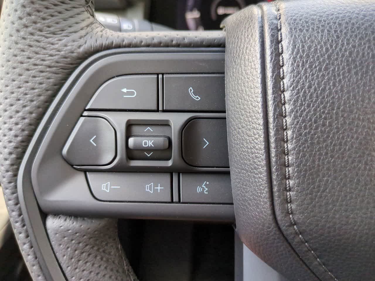 2026 Toyota Tacoma TRD Pro - Photo 25