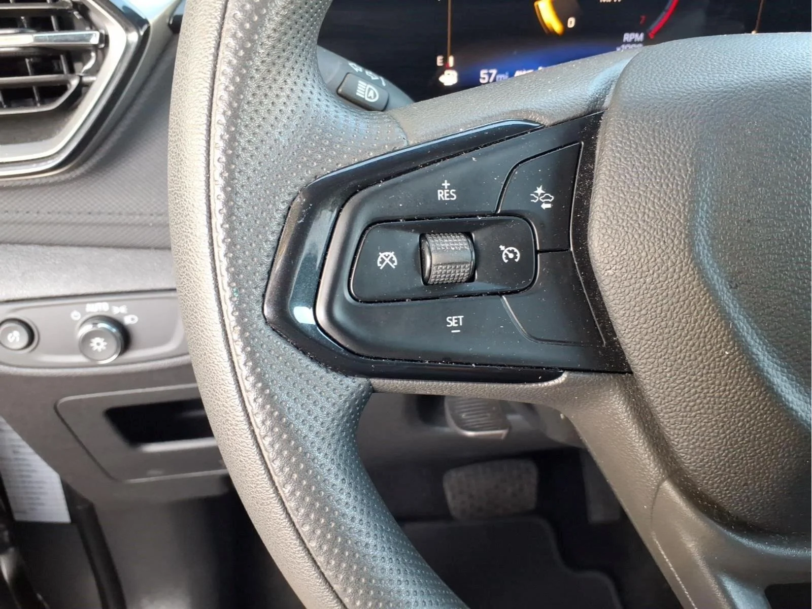 Used 2025 Sterling Gray Metallic Chevrolet LT image 19
