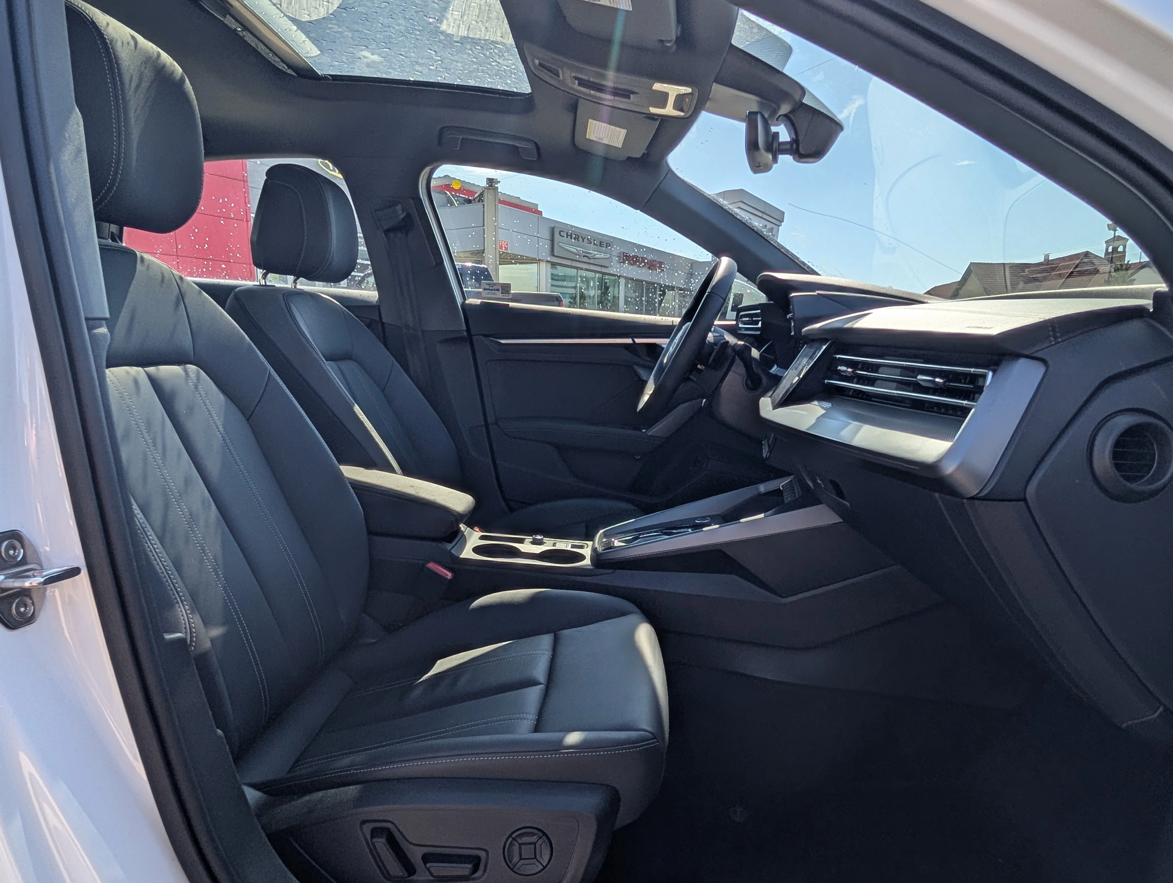 Used 2025 White Audi Progressiv image 21