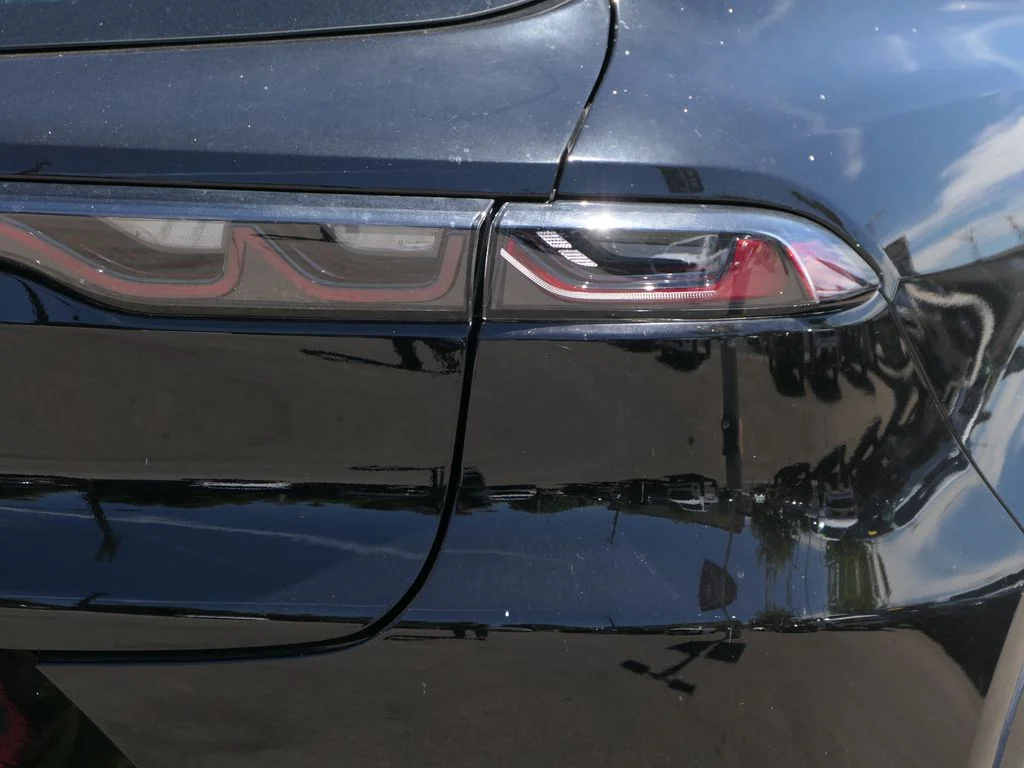 Used 2025 Black Alfa Romeo Base image 4