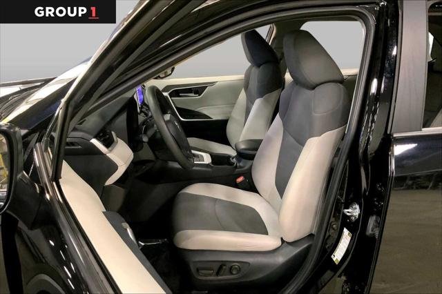 Certified Used 2025 MIDNIGHT BLACK METAL Toyota  image 8
