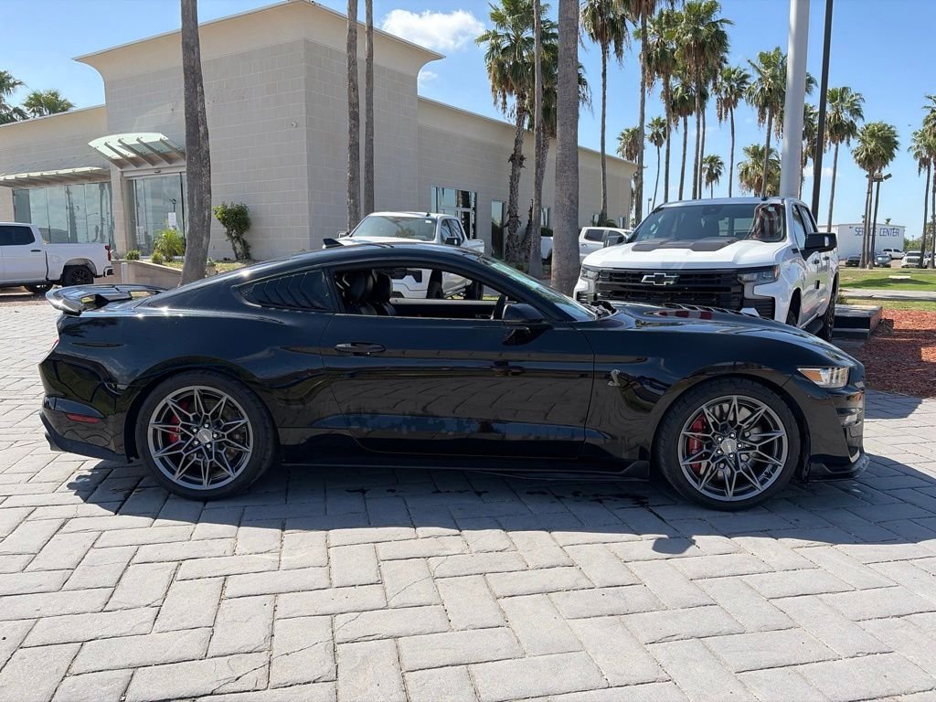 Used 2022 Black Ford Shelby GT500 image 3