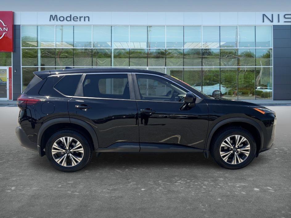 Certified Used 2023 Super Black Nissan SV image 4