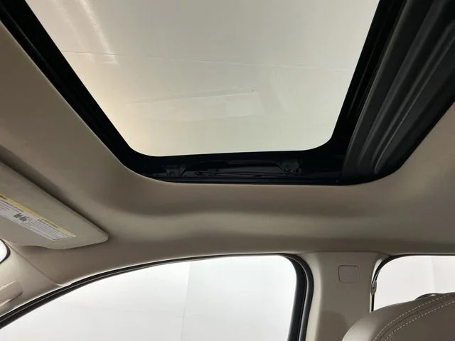 Used 2014 Iridium Metallic GMC Denali image 21