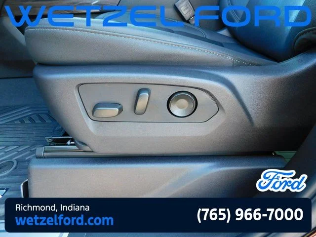 2024 Chevrolet Silverado 1500 LTZ - Photo 20