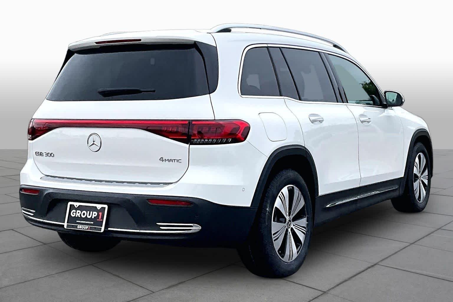 Used 2023 Polar White Mercedes-Benz EQB 300 image 12