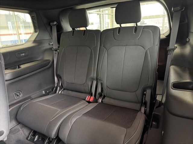 New 2026 Silver Zynith Exterior Paint Jeep Laredo image 15