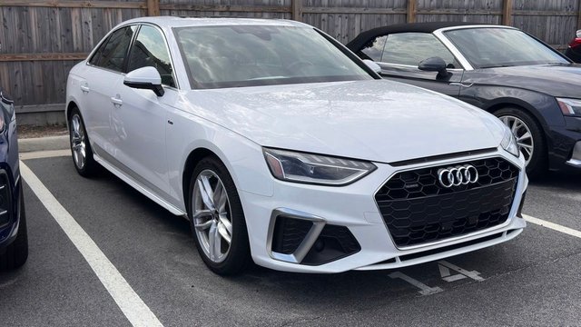 2023 Audi A4 45 S line Premium Plus