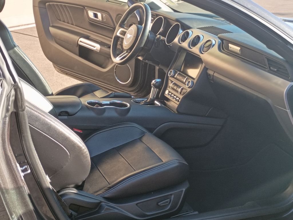 Used 2022 Gray Ford GT Premium image 19