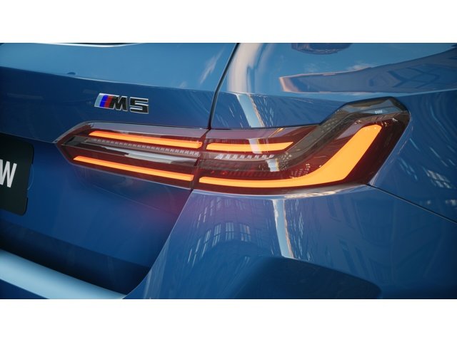 New 2027 Special Order Color BMW  image 8
