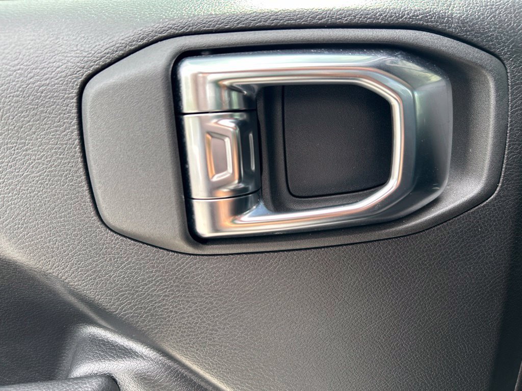 Used 2023 Gray Jeep Sport image 24