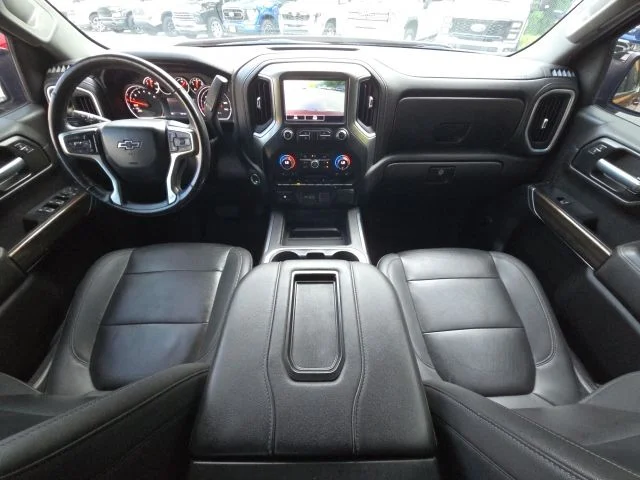 Used 2021 Red Chevrolet RST image 40
